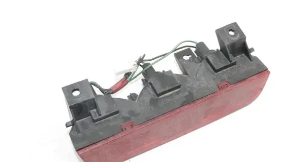 Mitsubishi Pajero Third/center stoplight P0223