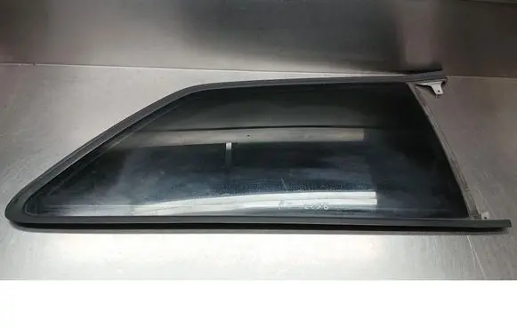 Audi A3 S3 8P Rear side window 