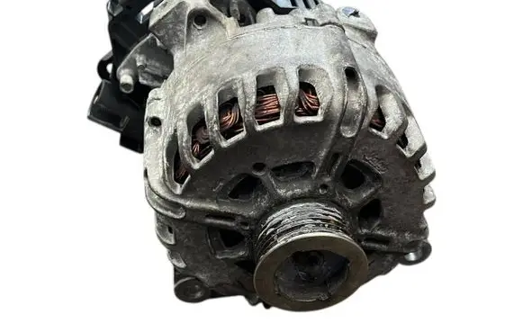 Citroen C4 II Picasso Generator/alternator 9674646180 6232188 37VA51