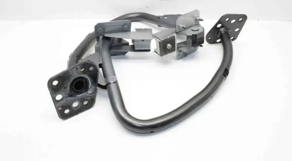 Maserati Quattroporte Tailgate/trunk/boot hinge