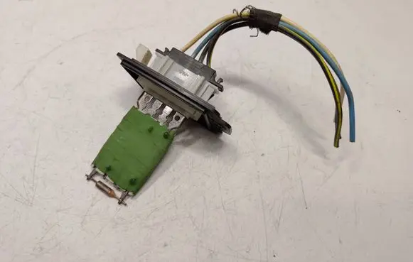 Mini One - Cooper R50 - 53 Heater blower motor/fan resistor W964260N 64111499121