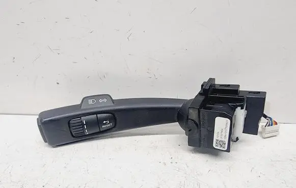 Volvo S60 Indicator stalk 31327904