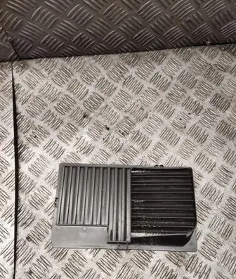 Volkswagen Golf VIII Air filter box cover 5q0129668e
