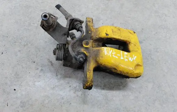 Volkswagen Touran I Rear brake caliper 
