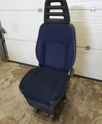 Iveco Daily 4th gen Front driver seat 