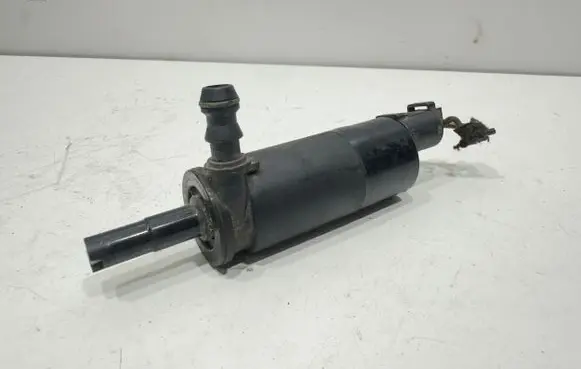 Headlight washer pump
