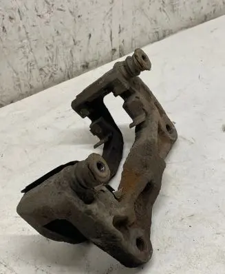 Subaru Forester SG Front Brake Caliper Pad/Carrier 