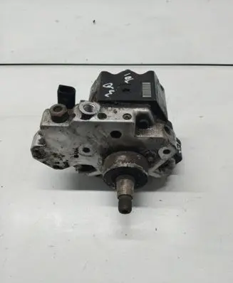 Audi A6 S6 C6 4F Fuel injection high pressure pump 0445010090 059130755E