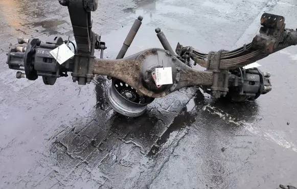 Mitsubishi Canter Rear differential 
