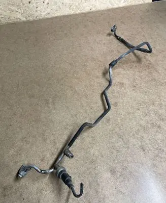 Volkswagen PASSAT B5.5 Air conditioning (A/C) pipe/hose 