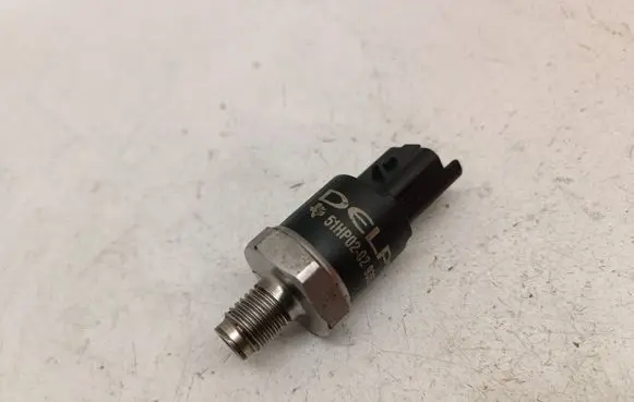 Ford Mondeo Mk III Fuel pressure sensor 51HP0202 9307Z502B