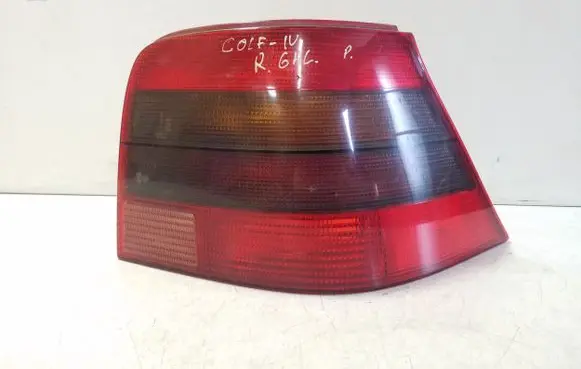Volkswagen Golf IV Rear/tail lights 1J6945112