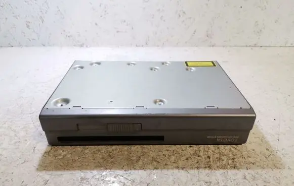 Toyota Avensis T250 CD/DVD changer 0866200880