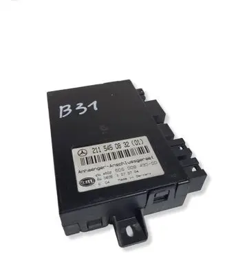 Mercedes-Benz E W211 Tow bar trailer control unit/module 2115450832 5DS00849300