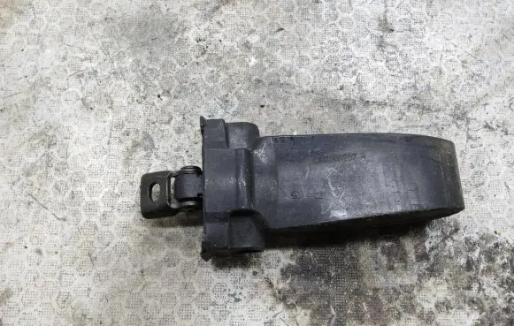 Rear door check strap stopper