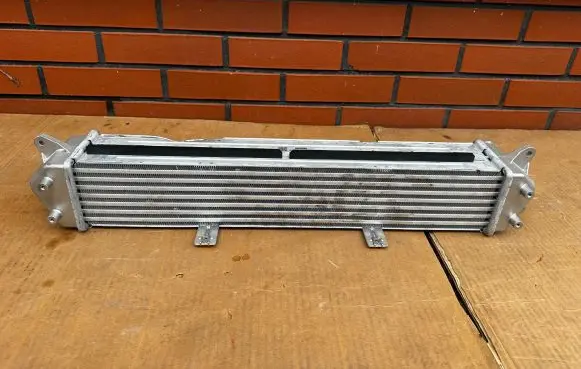 Hyundai Kona I Intercooler radiator 2827003000