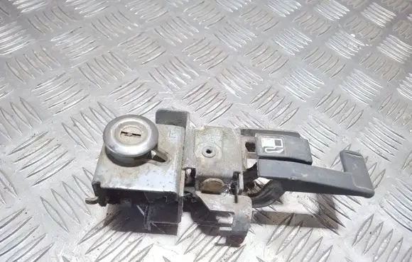 Rover 620 Fuel tank opening switch 