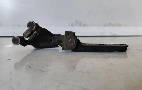 Volkswagen Transporter - Caravelle T5 Sliding door middle roller runner 7H0843336D
