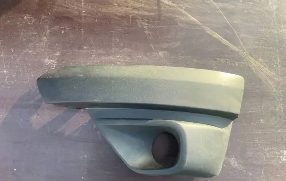Renault Express Front fog light trim/grill