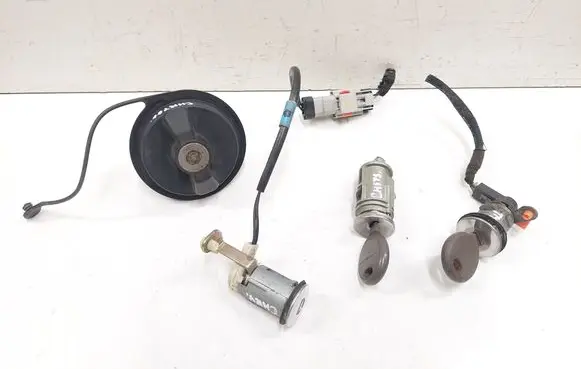 Chrysler PT Cruiser Ignition lock 311868 5804886