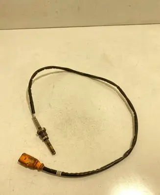 Skoda Octavia Mk2 (1Z) Exhaust gas temperature sensor 03L906088CC