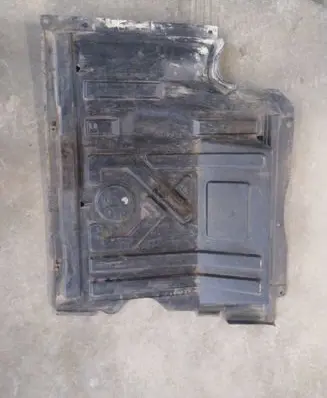 Mercedes-Benz Vaneo W414 Engine splash shield/under tray A4146982130