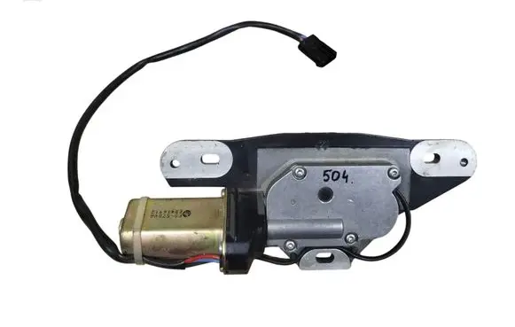 BMW 5 E39 Tailgate/trunk/boot lift motor 8362371