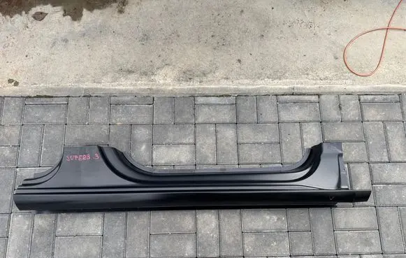 Skoda Superb B8 (3V) Other sill/pillar trim element 3V0