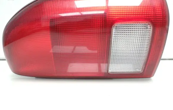 Suzuki Grand Vitara II Rear/tail lights 13232080