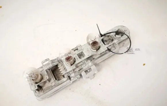 Audi A4 S4 B5 8D Tail light bulb cover holder 8d9945257