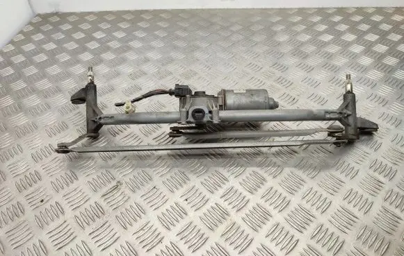 Jaguar XF X250 Front wiper linkage and motor 8X2317500BD