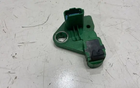 Peugeot 3008 II Crankshaft position sensor 9677539480