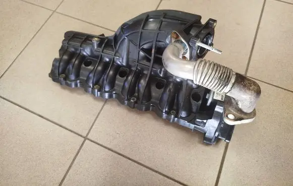 KIA Sorento Intake manifold 283102F010 283812F000