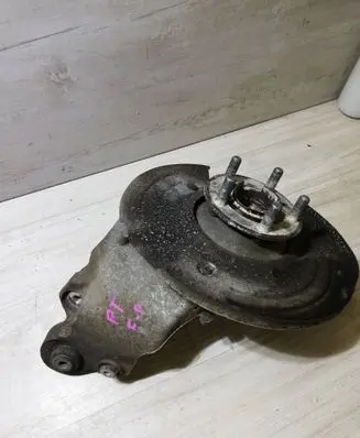 Jaguar F-Pace Rear wheel hub 