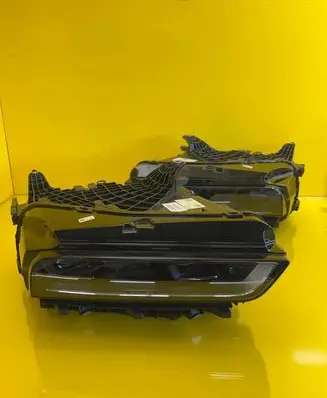 BMW 7 G70 Headlight/headlamp 5A63712-02