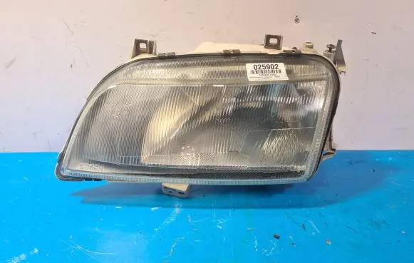 Volkswagen Sharan Headlight/headlamp 0301048301