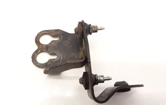 Chrysler Sebring (JS) ABS pump bracket 