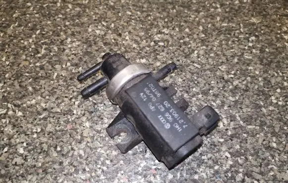 Audi A6 S6 C5 4B Turbo solenoid valve 1H0906627