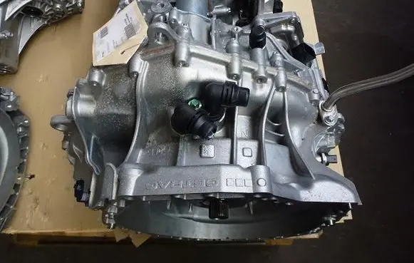 Renault Clio I Automatic gearbox A7003700800-KG