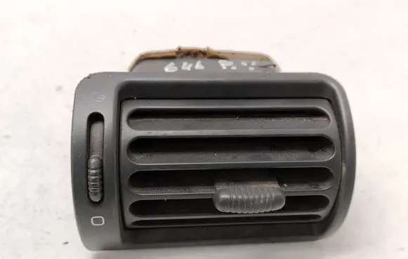 Fiat Ulysse Dash center air vent grill 1470018077