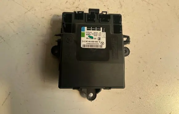 Mercedes-Benz A W169 Other control units/modules A1698208426