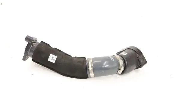 Volkswagen Tiguan Coolant pipe/hose 05L145762D