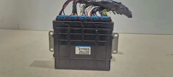 Mitsubishi Grandis Engine control unit/module Mn171269