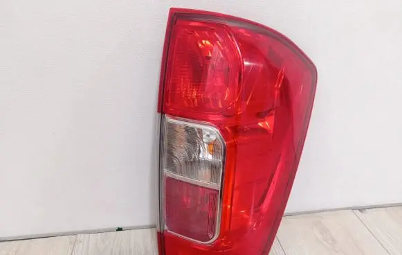 Nissan Navara D23 Rear/tail lights