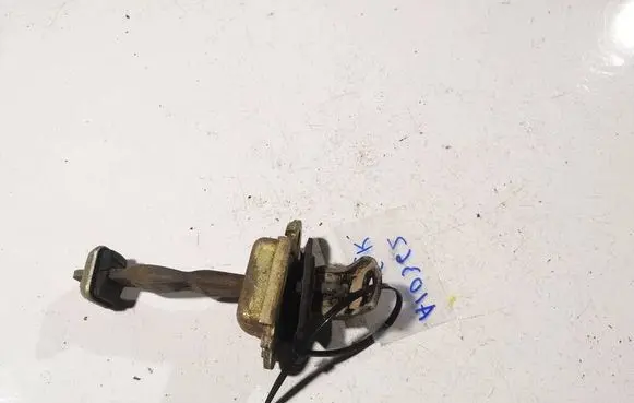 Skoda Fabia Mk1 (6Y) Rear door check strap stopper 