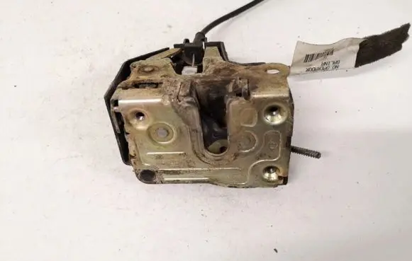 Renault Megane I Rear door lock