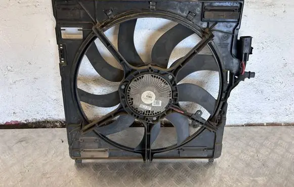 BMW X5M E70 Electric radiator cooling fan 7603565 1J0999509L