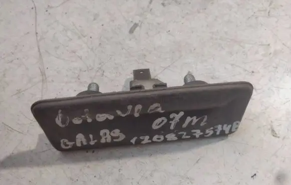 Skoda Octavia Mk2 (1Z) Tailgate/trunk/boot exterior handle 1Z0827574B