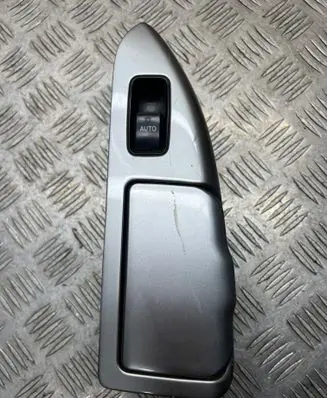 Toyota Land Cruiser (J120) Front door window switch trim 74272