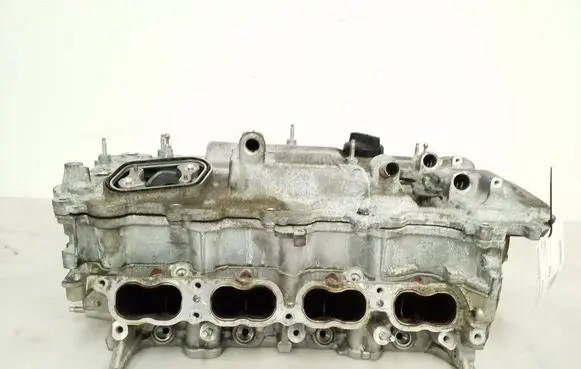 Lexus IS III XE30 Engine head 